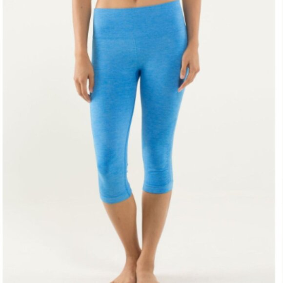 EC Lululemon In the Flow Crop II - Heathered Cornflower - Size 2 - Picture 1 of 6